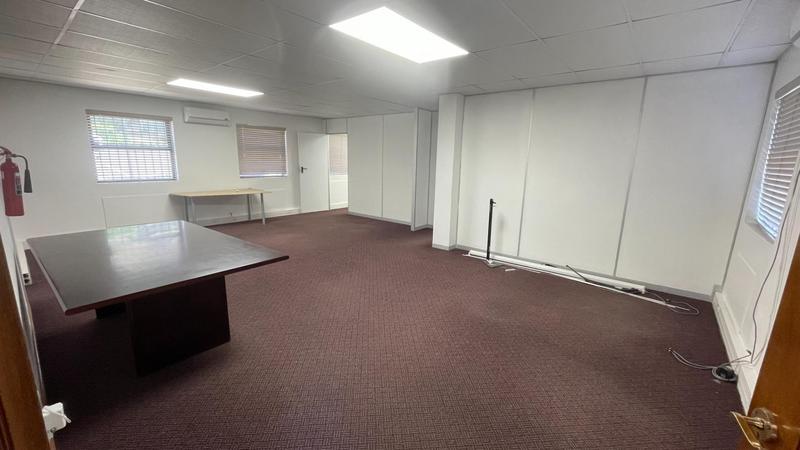 To Let commercial Property for Rent in Hoheizen Western Cape